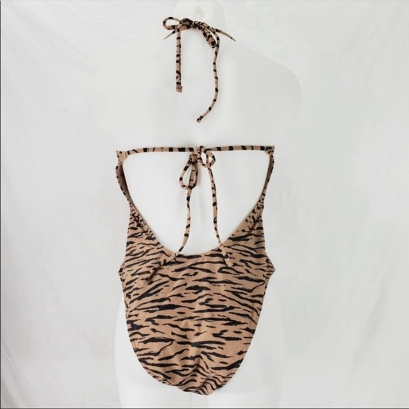 Abercrombie and fitch one piece bathing suit - Picture 4 of 4